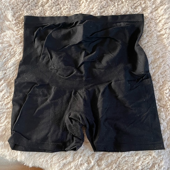 Spandex Maternity Short H&M Mama Black - Picture 1 of 4